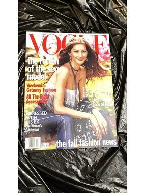 Vogue Magazine July 1999 Gisele Bundchen No Label